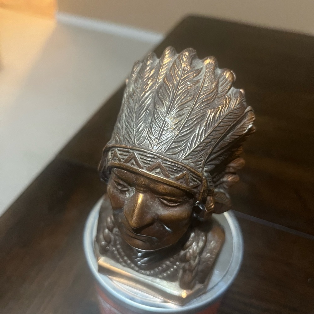BNative American Chief Bust Sculpture Bank - Picture 7 of 9